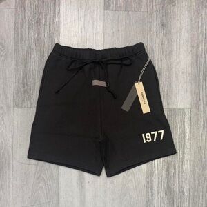 Essentials 1977 Iron Men's Shorts